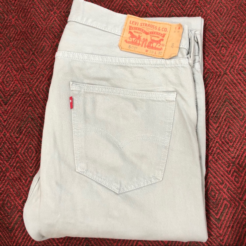 Levi’s 501 33x32 Light Gray